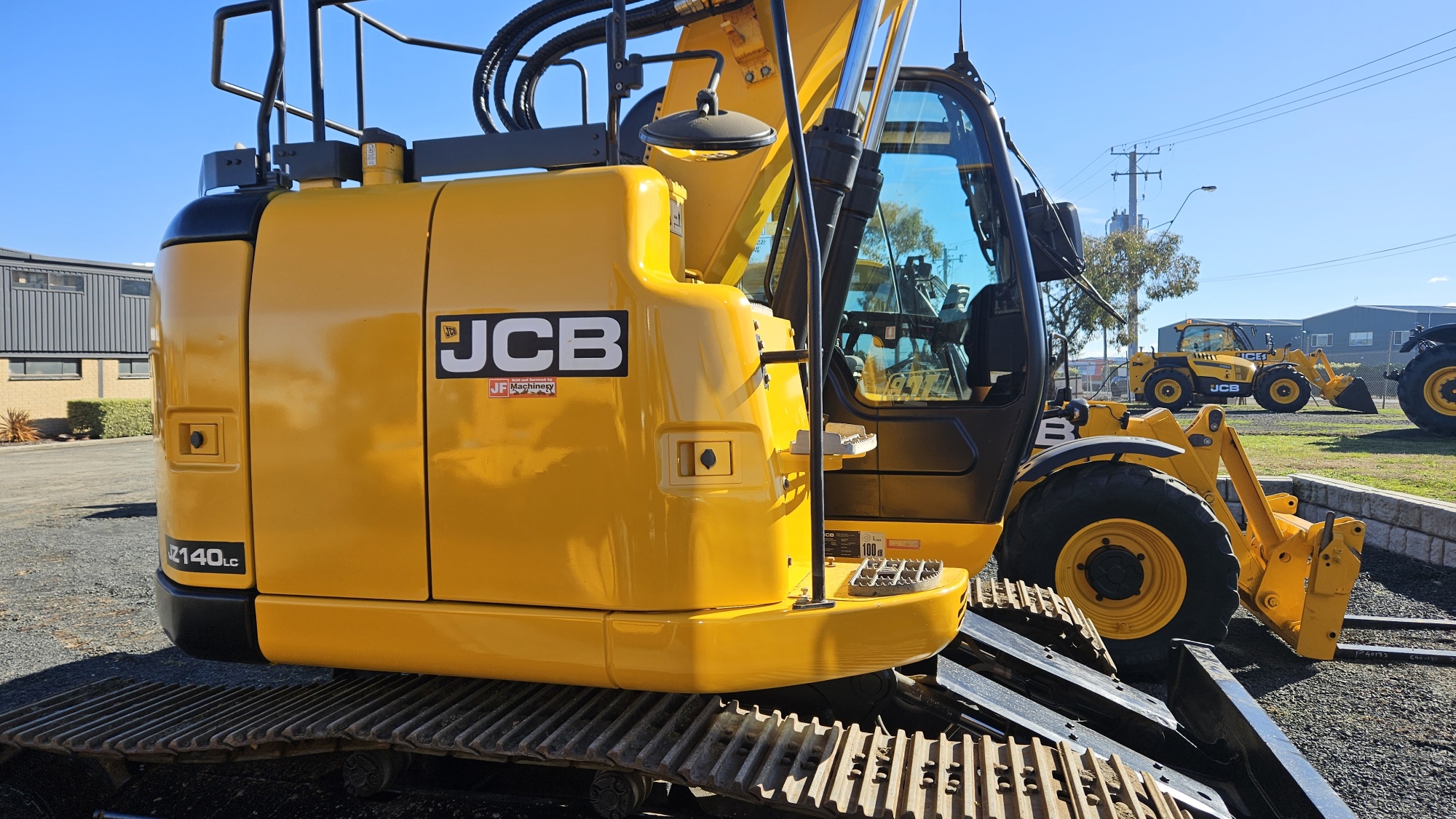 2018 JCB JZ140D-LC excavator Excavator for sale